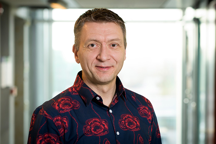 portrait photo of Fredrik Nilsson.